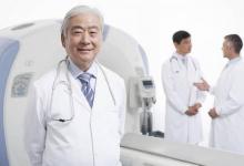 為什么醫(yī)院都愛(ài)招剛畢業(yè)的博士生 下面就來(lái)為你解答