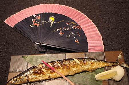 卡通蝸牛簡(jiǎn)筆畫(huà)的畫(huà)法步驟1